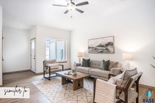 3402 S Jerome Pl, Sioux Falls, SD, 57106-7142 | Card Image