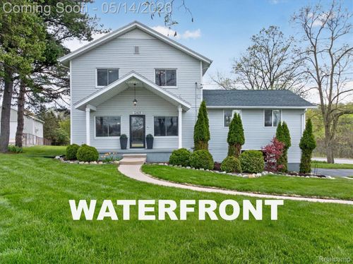 12409 N Fenton Rd, Fenton, MI, 48430-9793 | Card Image