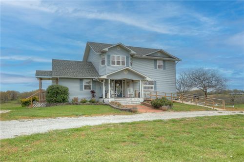 2082 Paris Ln, Seneca, MO, 64865-8538 | Card Image