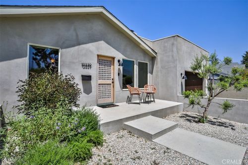 10339 Mcvine Ave, Sunland, CA, 91040 | Card Image