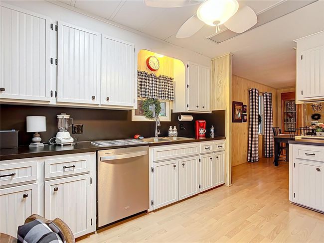 Modern kitchen | Image 10