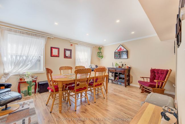 45 Mohegan Cres, House attached with 3 bedrooms, 2 bathrooms and 2 parking in London ON | Image 15