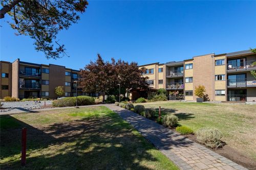 113-1870 Mckenzie Ave, Saanich, BC, V8N4X3 | Card Image