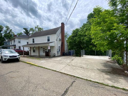 71 W Washington St, Athens, OH, 45701-2468 | Card Image