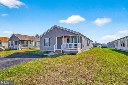 270-1117 Lorenzo Ln, SMYRNA, DE, 19977-1660 | Card Image