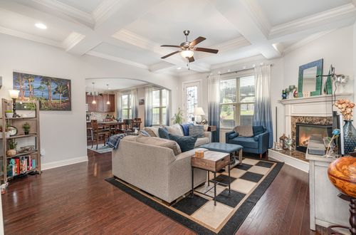 5344 Highland Place Way, Hermitage, TN, 37076-1483 | Card Image