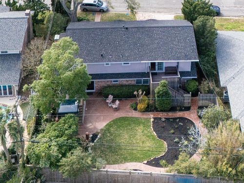 1110 Harbor View Dr, Galveston, TX, 77550-3112 | Card Image