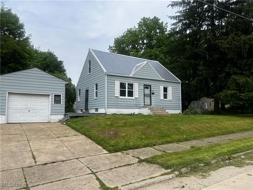 1288 Hartford Ave, Akron, OH, 44320-3550 | Card Image