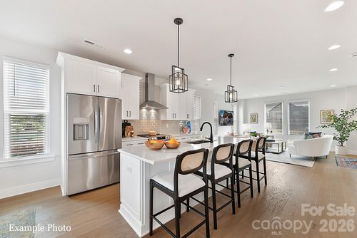 66-3018 Khan Park Dr, Charlotte, NC, 28206-4166 | Card Image