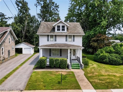 37 Chestnut St, Painesville, OH, 44077-2702 | Card Image
