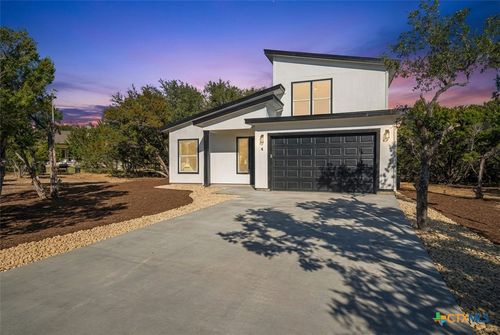 4 Huisache Ln, Wimberley, TX, 78676-1904 | Card Image