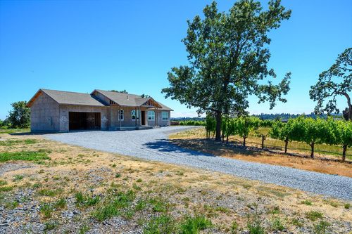 5726 Hall Rd, Santa Rosa, CA, 95401-5578 | Card Image