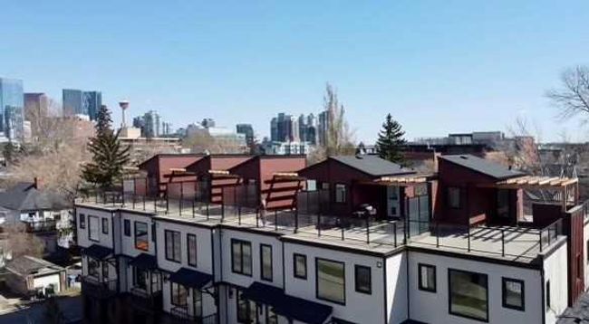 2222 5 St Sw, Townhouse with 3 bedrooms, 2 bathrooms and 2 parking in Calgary AB | Image 44