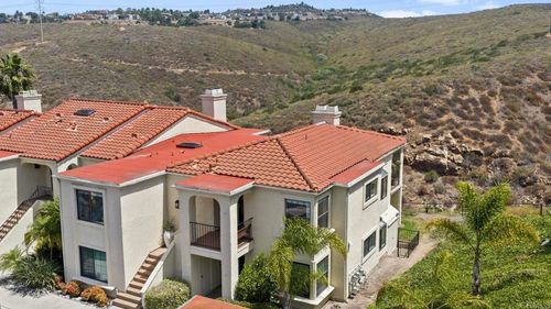 3170 Camino De Aguas, Carlsbad, CA, 92009-7613 | Card Image