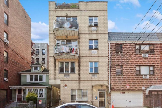 APT-2A - 42-38 Judge St, Condo with 2 bedrooms, 2 bathrooms and null parking in Elmhurst NY | Image 10