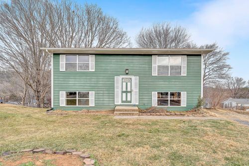 8530 Bullington Cir, Roanoke, VA, 24019-1823 | Card Image