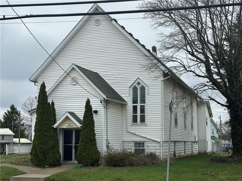 136 E State State, Albion, PA, 16401 | Card Image