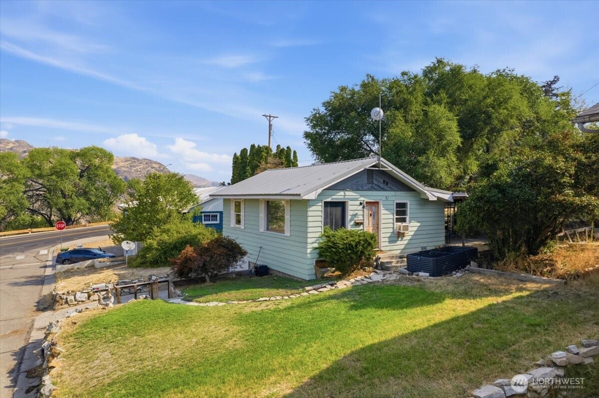 Residential in Coulee Dam 4