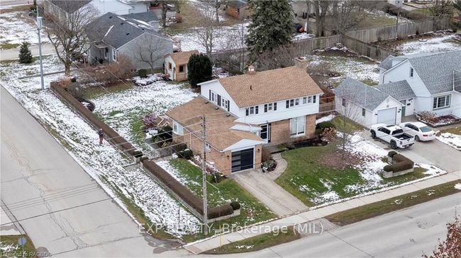 100 Hinks St, House other with 3 bedrooms, 0 bathrooms and 2 parking in Walkerton ON | Image 31
