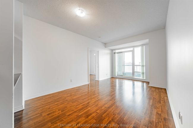 1802 - 30 Herons Hill Way, Condo with 2 bedrooms, 1 bathrooms and null parking in North York ON | Image 8