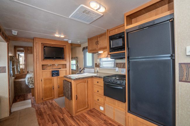 1 - 262 Shetucket Turnpike, House other with 2 bedrooms, 1 bathrooms and null parking in Griswold CT | Image 10