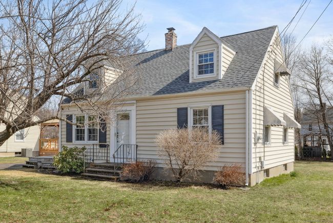 11 Fern St, House other with 4 bedrooms, 2 bathrooms and null parking in Windsor Locks CT | Image 26