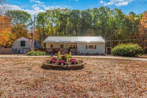 26 Pleasant St, Wilmot, NS, B0P1W0 | Card Image