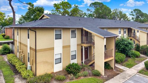 202-10199 Sailwinds Blvd S, LARGO, FL, 33773-2367 | Card Image