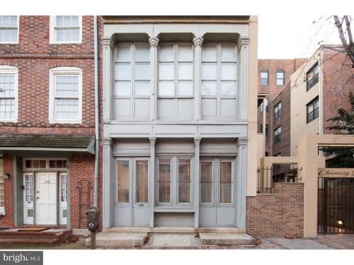 apt-204-4-130 Arch St, PHILADELPHIA, PA, 19106-2268 | Card Image