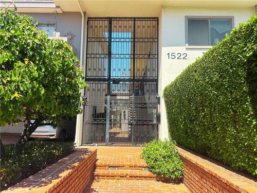 204-1522 S Centinela Ave, Los Angeles, CA, 90025-3661 | Card Image