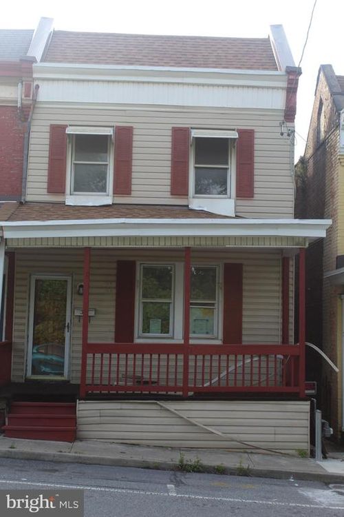 312 N Prospect St, HAGERSTOWN, MD, 21740-3727 | Card Image