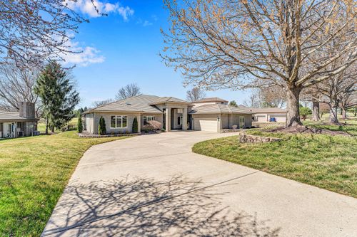 5197 S Stonehaven Dr, Springfield, MO, 65809-4664 | Card Image