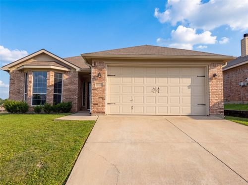 10001 Blue Bell Drive, Fort Worth, TX, 76108 | Card Image