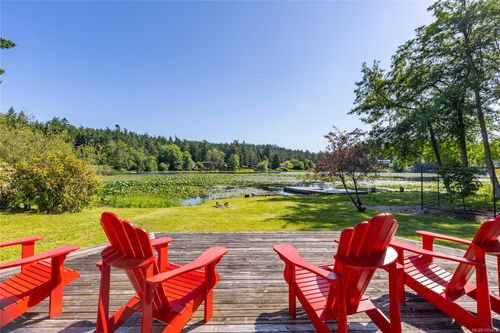 3806 Pirates Rd, Pender Island, BC, V0N2M2 | Card Image