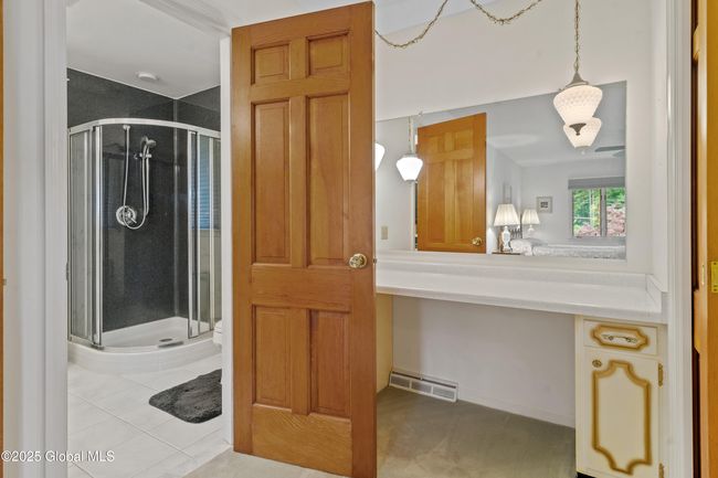 19 Tamarack Ln, House other with 4 bedrooms, 3 bathrooms and 6 parking in Schenectady NY | Image 56