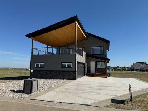43 Kingfisher Estates Dr, Lake Newell Resort, AB, T1R0Y5 | Card Image