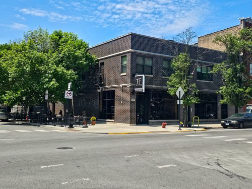 2e-4100 N Kedzie Ave, Chicago, IL, 60618-3799 | Card Image