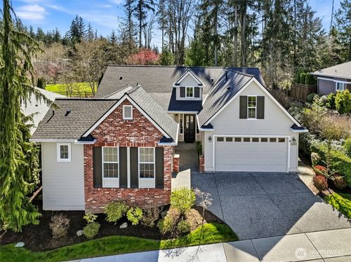 23249 Ne 126th St, Redmond, WA, 98053-5635 | Card Image
