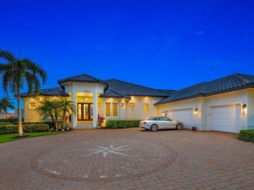 1061 E Inlet Dr, MARCO ISLAND, FL, 34145-5916 | Card Image