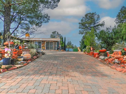 215 Mountain Shadows Dr, Sedona, AZ, 86336-4620 | Card Image
