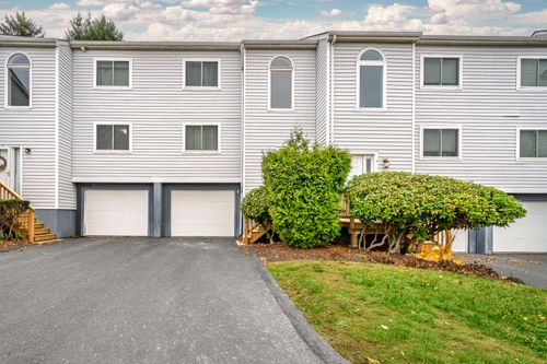 7-7 Midway Dr, Cromwell, CT, 06416-2551 | Card Image