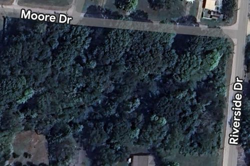 913 Riverside Dr, Columbia, TN, 38401-2494 | Card Image