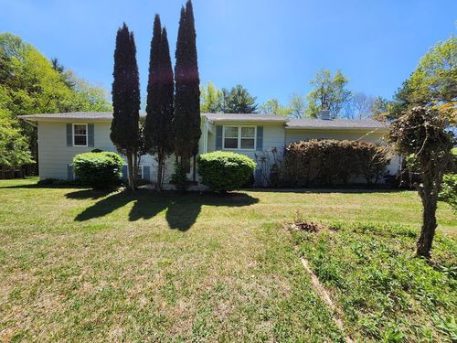 1606 Daniels Run Rd Ne, Check, VA, 24072-3079 | Card Image