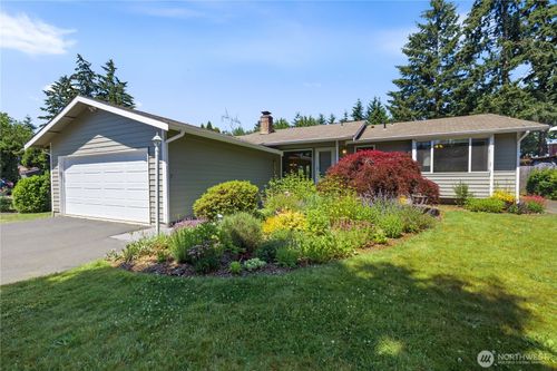 27745 166th Ave Se, Covington, WA, 98042-9167 | Card Image