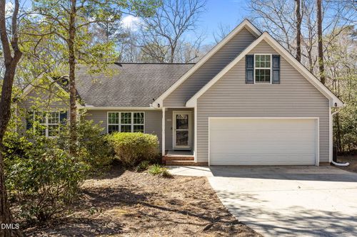 5049 Bluebird Dr, Sanford, NC, 27332-8332 | Card Image