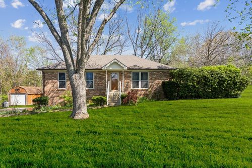 1190 Corum Hill Rd, Castalian Springs, TN, 37031-4636 | Card Image