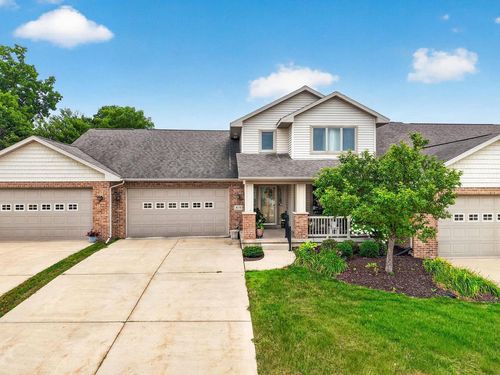 819 Berry St, Stoughton, WI, 53589-2485 | Card Image