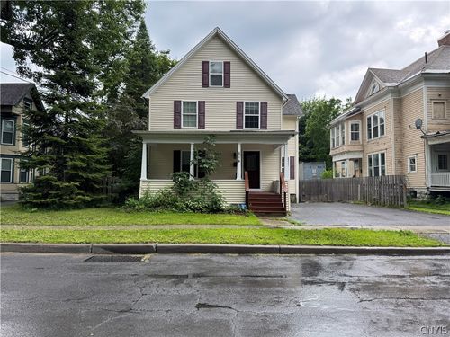 614 Gotham St, Watertown, NY, 13601-3706 | Card Image
