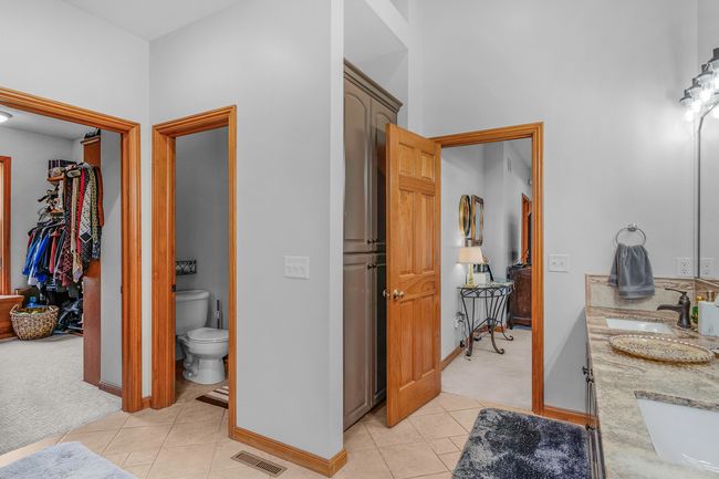 2211 Reed Rd-43 | Image 17