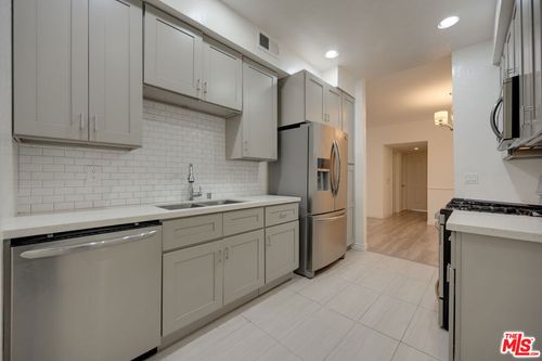 101-9800 Vidor Dr, LOS ANGELES, CA, 90035-1053 | Card Image